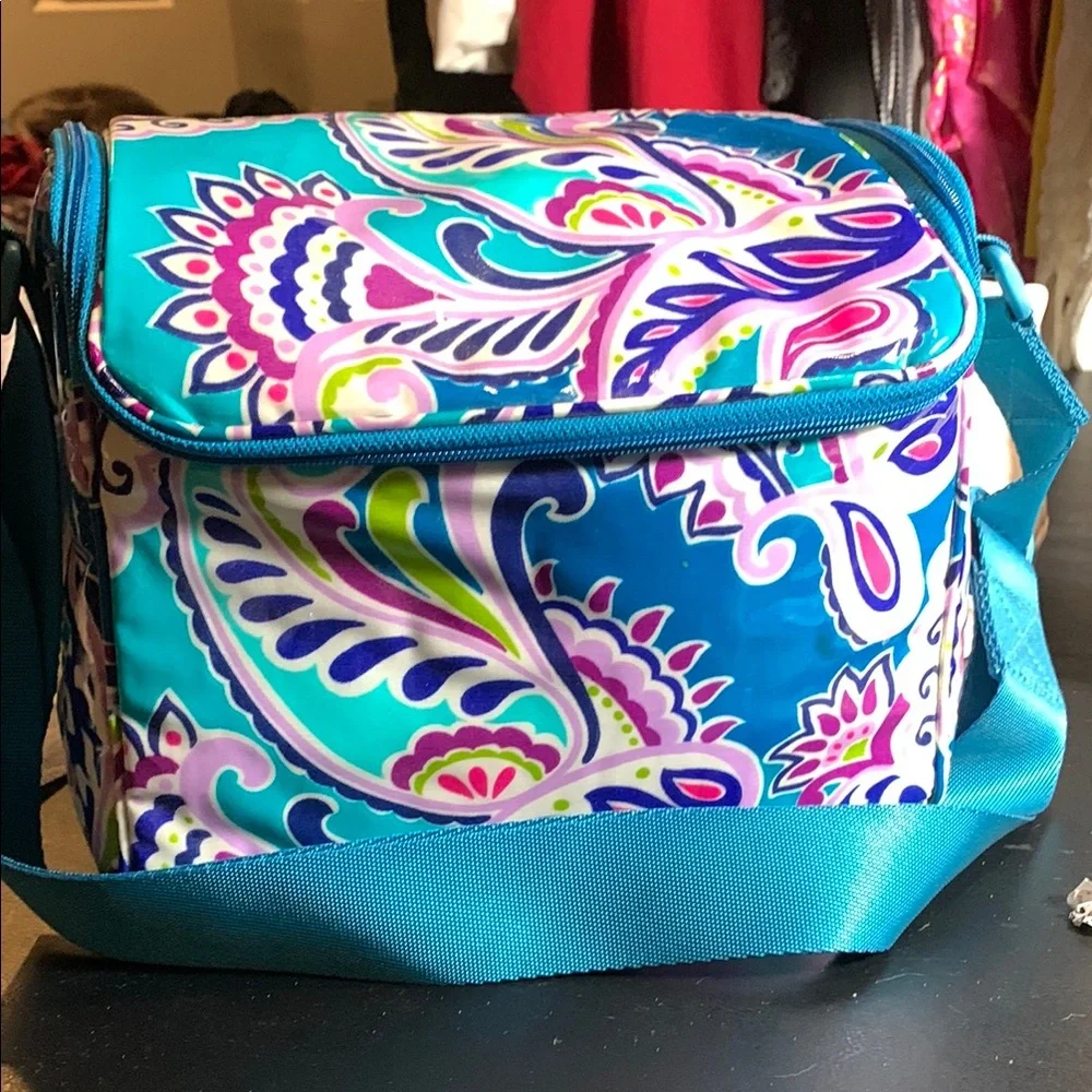 Vera Bradley Vinyl Insulated Lunch Bag/Box